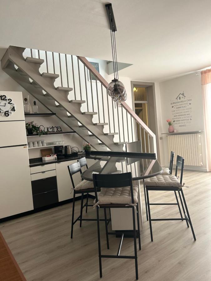 D-Place Apartment Piazza Duomo Crema Bagian luar foto